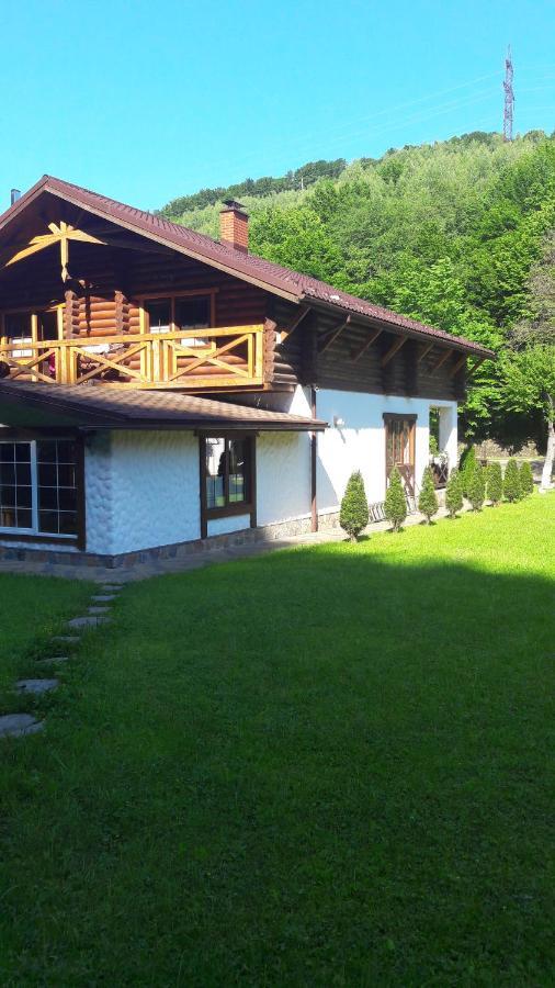 U Druziv Hotel Поляна Екстериор снимка