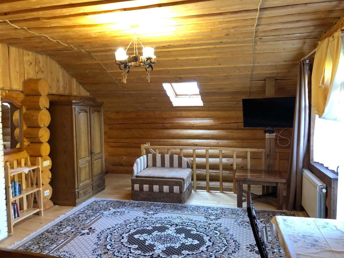 U Druziv Hotel Поляна Екстериор снимка