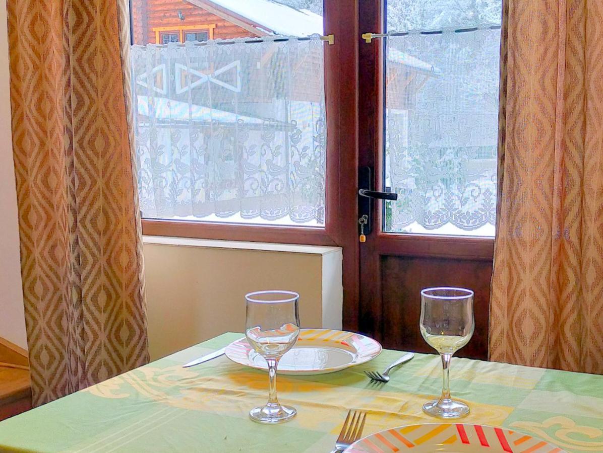U Druziv Hotel Поляна Екстериор снимка