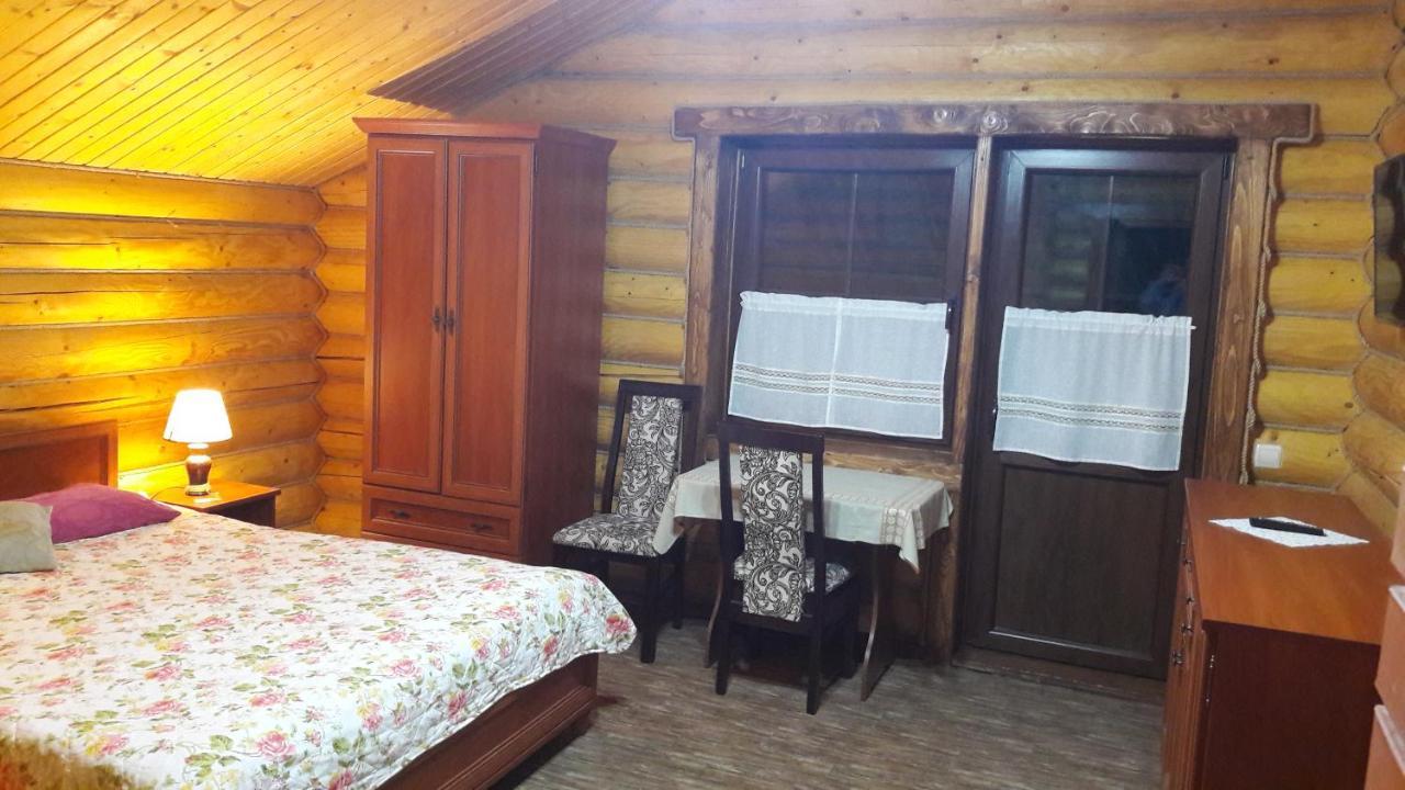 U Druziv Hotel Поляна Екстериор снимка
